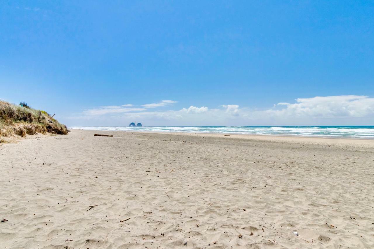 Chris'S Oceanfront Getaway Villa Rockaway Beach Eksteriør billede